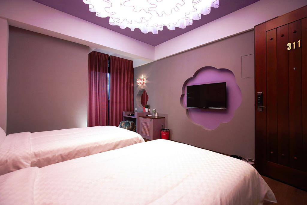 Buckingham Palace B&B Beipu Zewnętrze zdjęcie